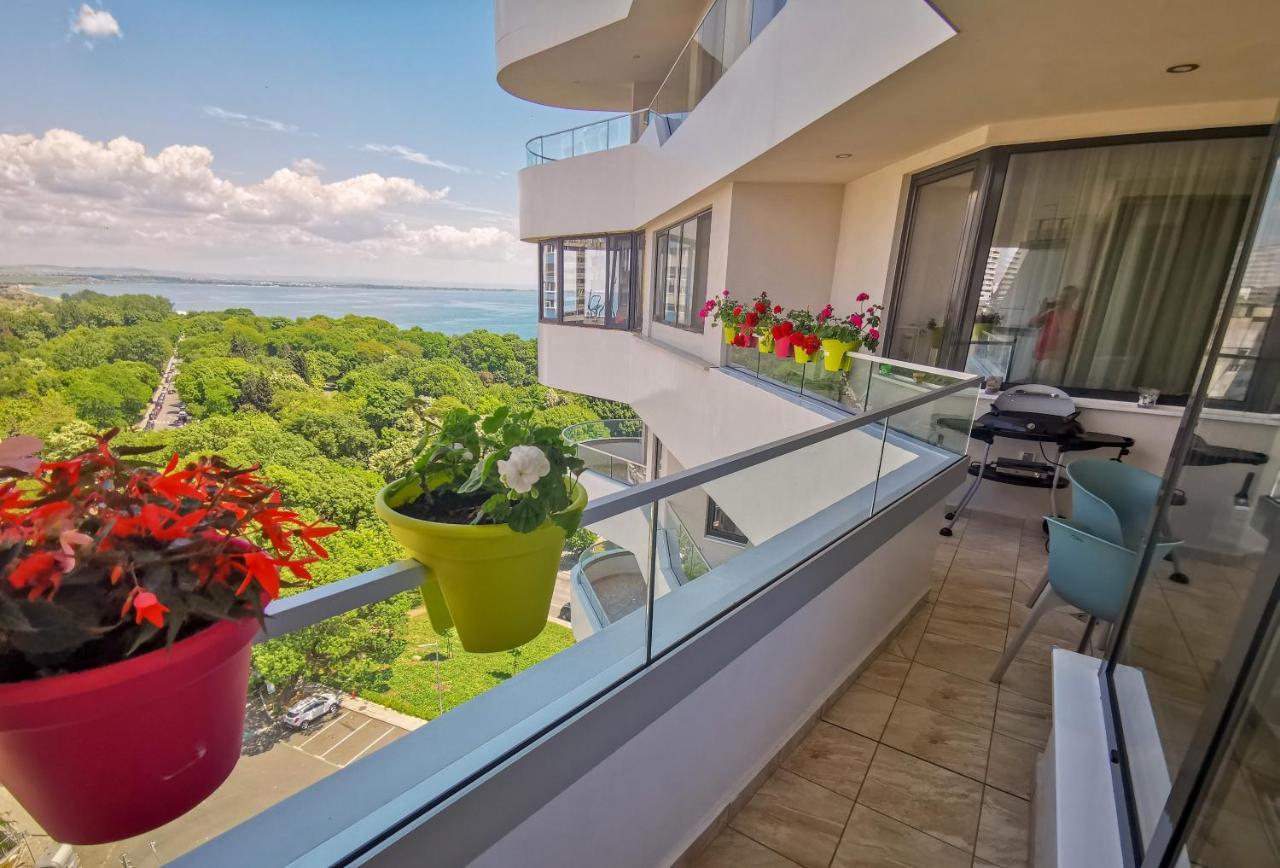 בורגאס Luxury Apartments Alix מראה חיצוני תמונה