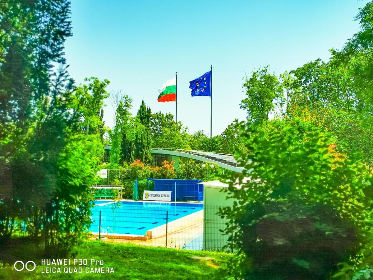 בורגאס Luxury Apartments Alix מראה חיצוני תמונה